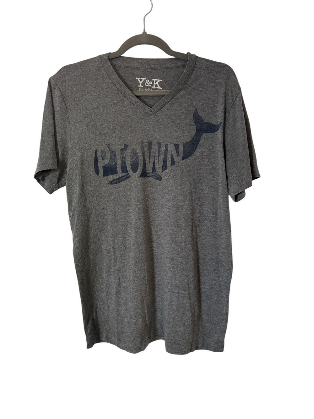 Provincetown vintage v-neck tee shirt Size Medium